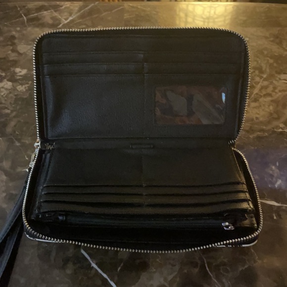 Steve Madden Wallet - Picture 3 of 4